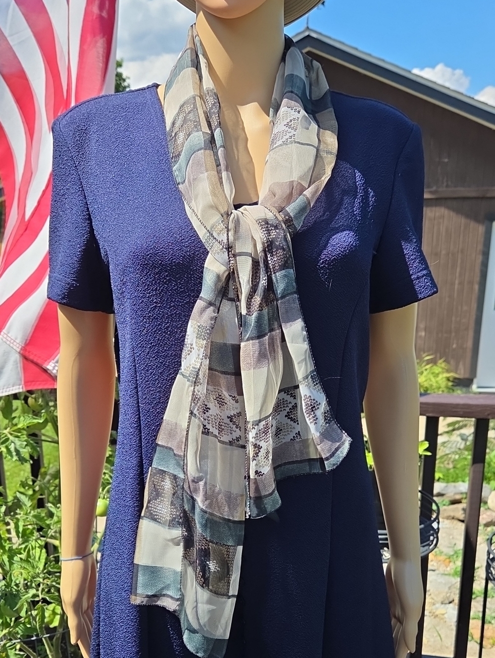 Lightweight Beige & Greens Plaid Women's Scarf - Unbranded ☆ 100% Polyester